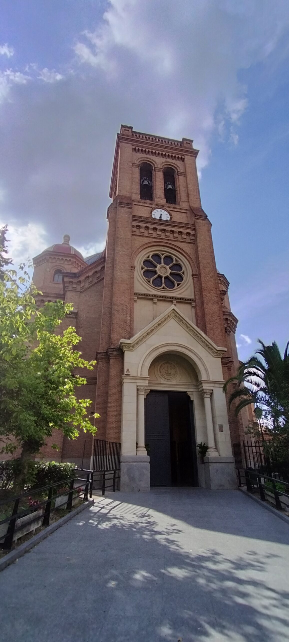 Parroquia de San Francisco de Sales 2