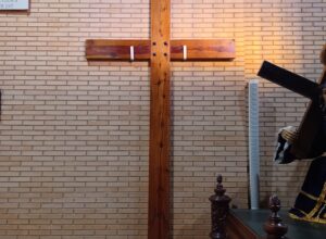 cruz cristo madera