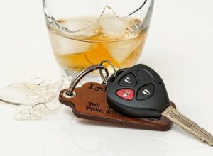 drink-driving-808790_640