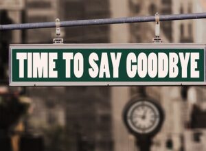 farewell-3258939_640