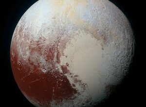 pluto-1315109_640