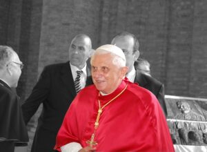 pope-gd62c7f0dd_640