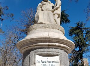 Monumento de Fray Pedro Ponce de León (Madrid capital)