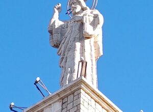 sagrado corazón de jesus subida cuenca 12