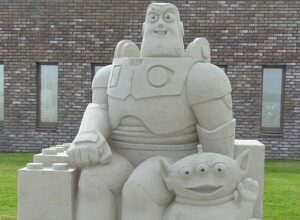 sand-sculpture-g22c480267_640