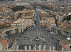Anécdotas para explicar las preguntas del Catecismo de la Iglesia Católica